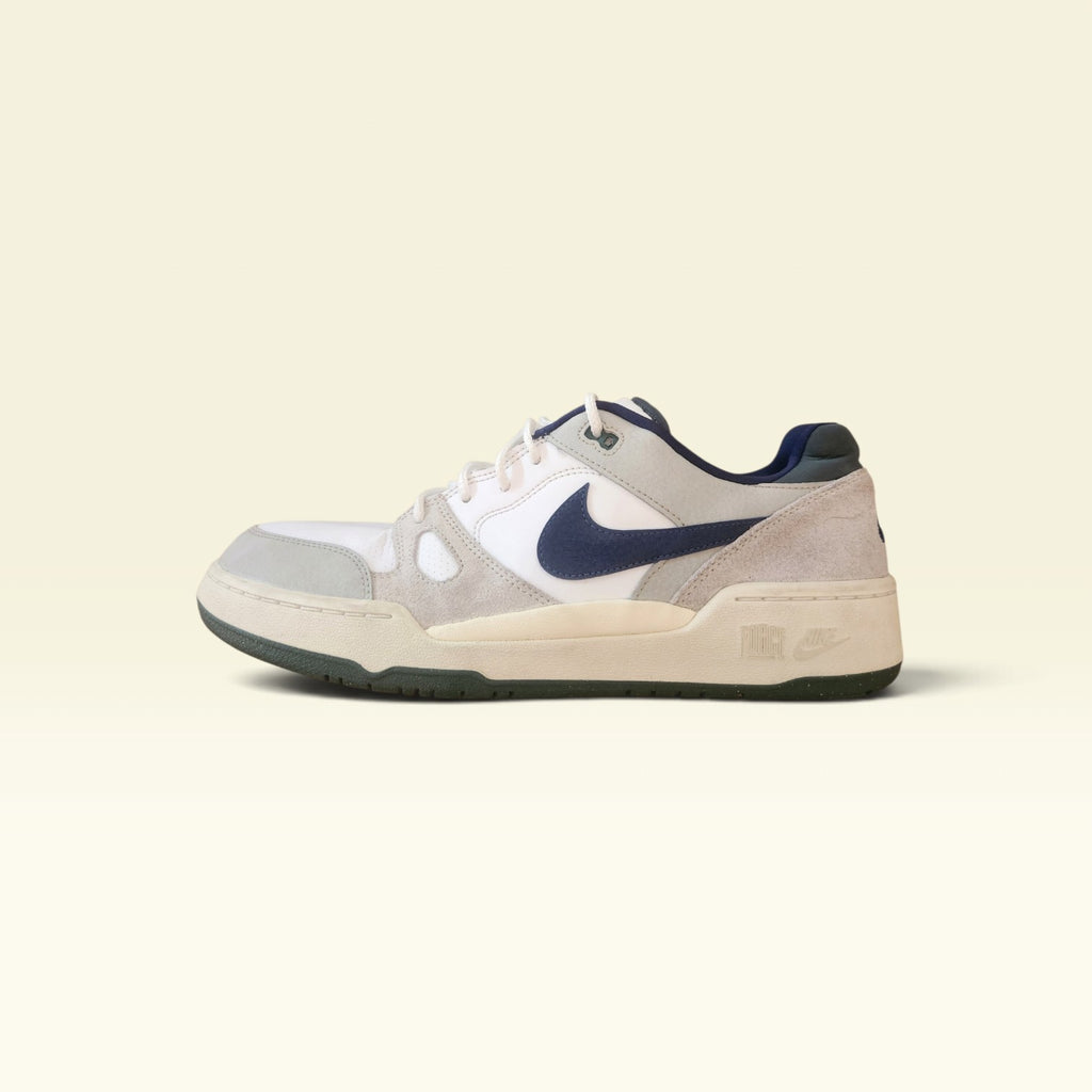 Nike Full Force Low sneakers (Minor cut)