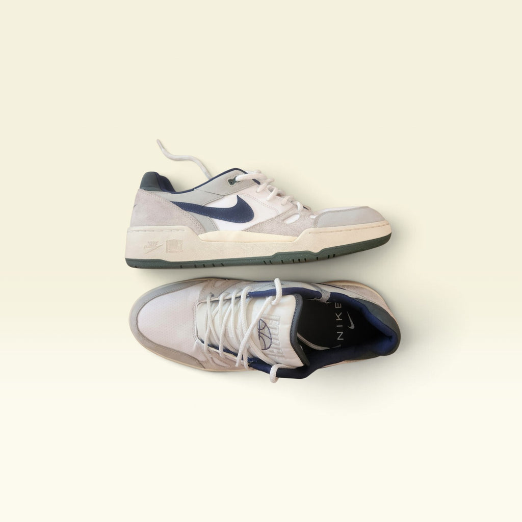 Nike Full Force Low sneakers (Minor cut)