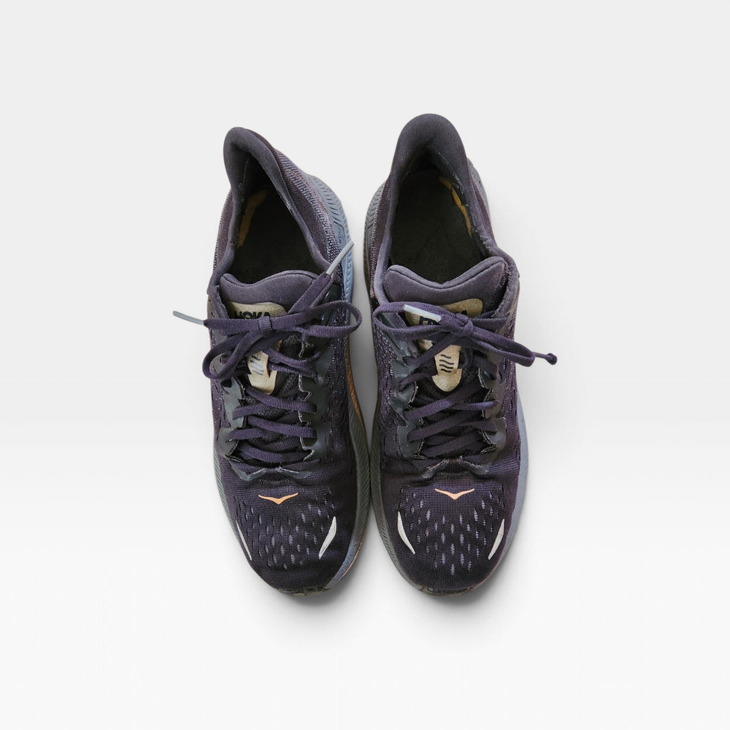 HOKA Kawana running shoes