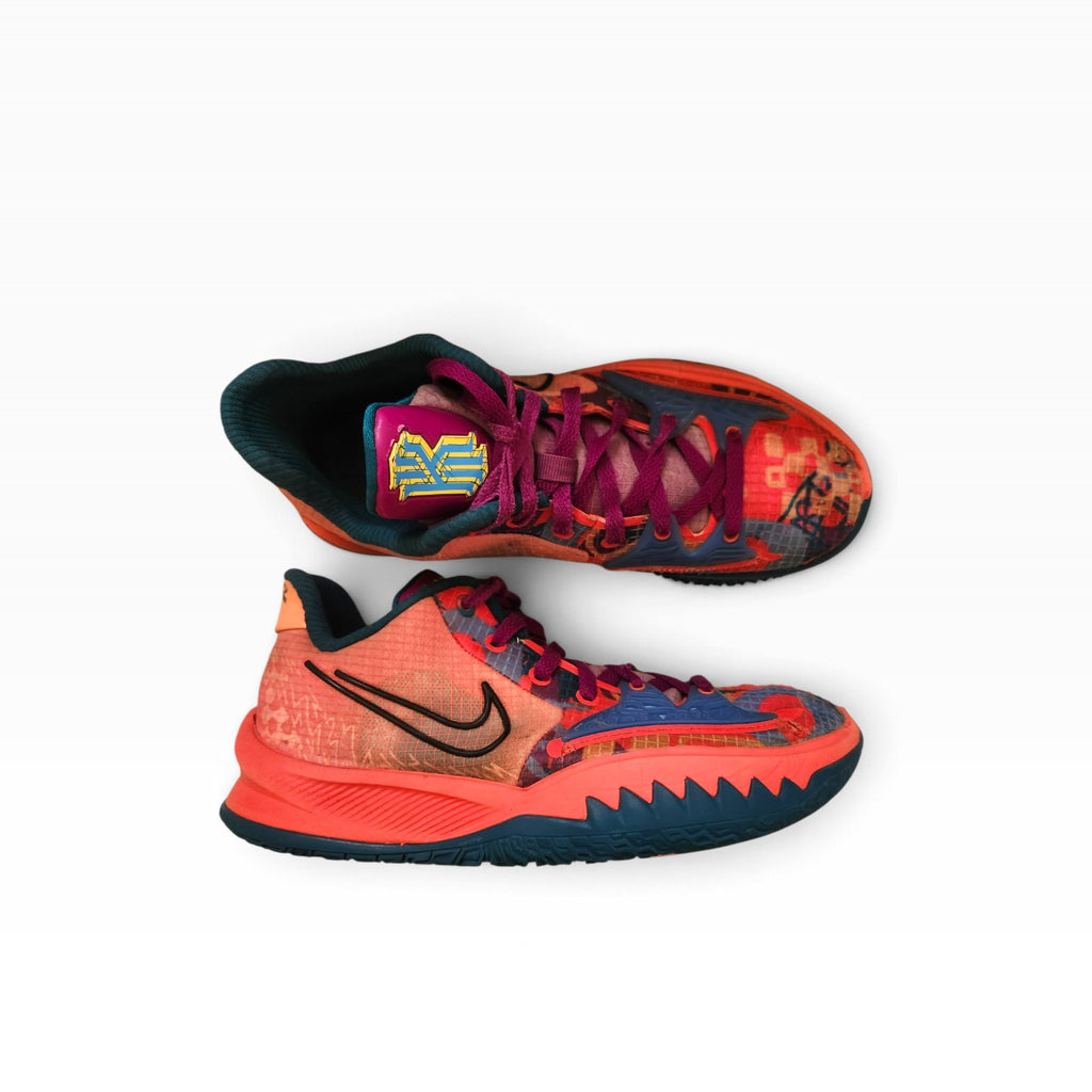 Nike Kyrie Low - Eur 42